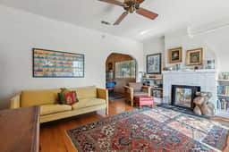 The Lovie House - Historic Retreat